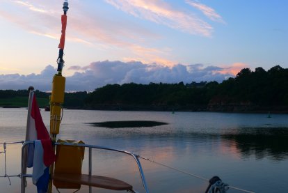 Genieten op het achterdek in Tréquier.