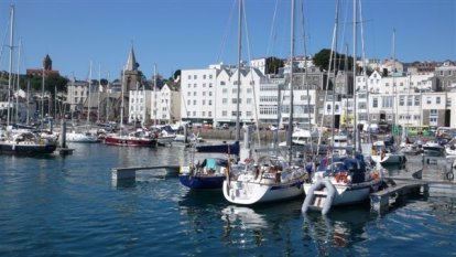 Sint Peter Port is een vakantieplaatje